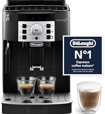 De'Longhi Magnifica S, Automatic Bean to Cup Coffee Machine, Espresso and Cappuccino Maker, ECAM22.110.B, Black